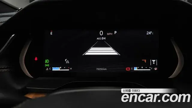 Jeep Grand Cherokee 2021 — Фото 8/20