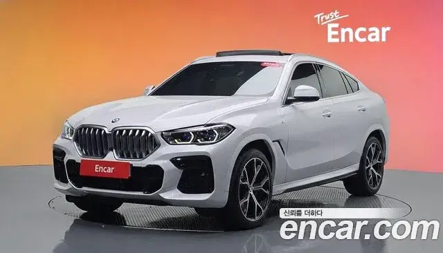 BMW X6 2022 — Фото 1/20