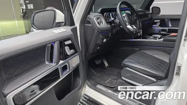 Mercedes-Benz G-Class 2021 — Фото 10/20
