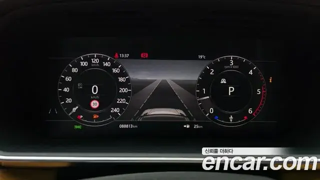 Land Rover Range Rover Sport 2019 — Photo 8/20