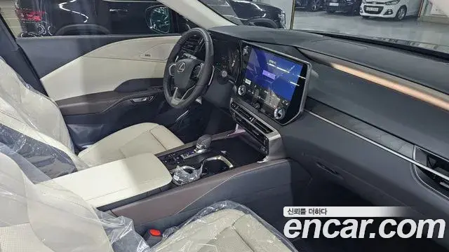 Lexus RX350h 2026 — Photo 16/20