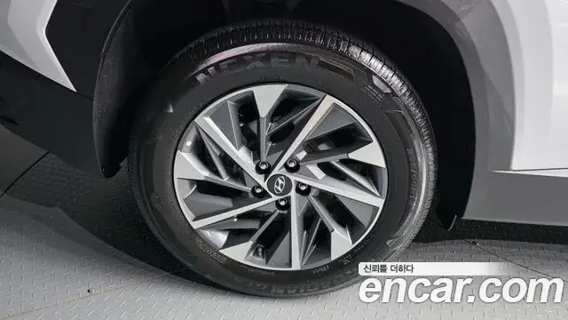 Hyundai The New Tucson 2023 — Фото 5/20