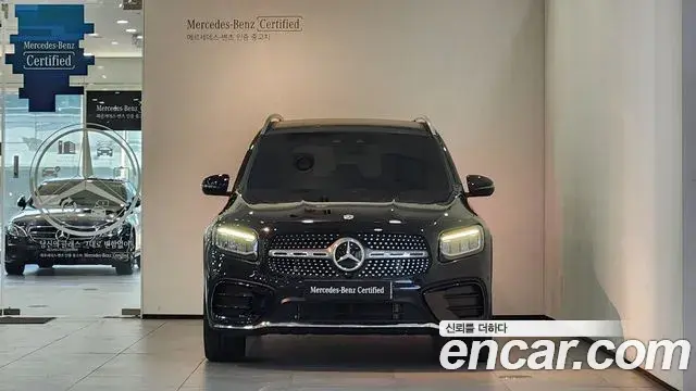 Mercedes-Benz GLB-Class 2025 — Photo 1/18