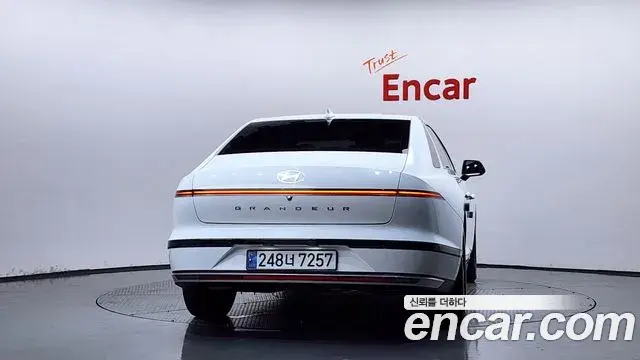 Hyundai Grandeur 2023 — Фото 4/20