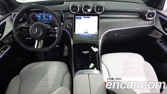 Mercedes-Benz GLC-Class 2026 — Фото 7/20