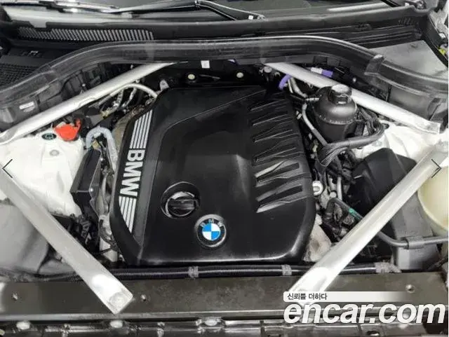 BMW X6 2025 — Фото 19/20