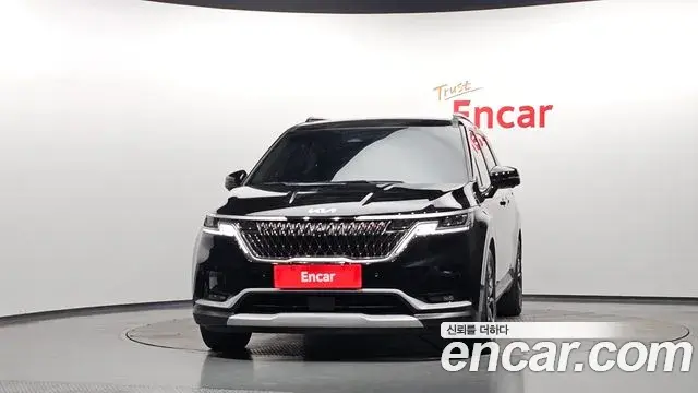 Kia Carnival 2023 — Photo 3/20