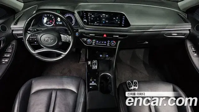Hyundai Sonata 2022 — Фото 7/20