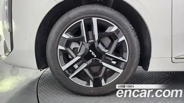 Kia K8 2025 — Photo 5/20