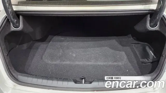 Kia K8 2025 — Photo 20/20