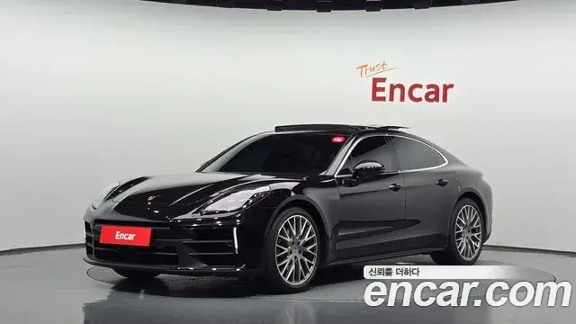 Porsche Panamera 2024 — Şəkil 10/38