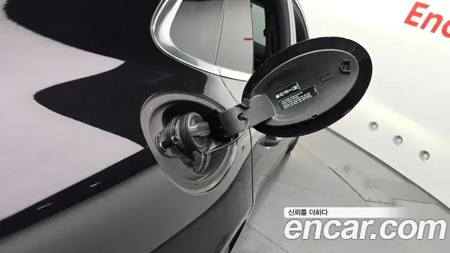 Porsche Panamera 2024 — Şəkil 30/38