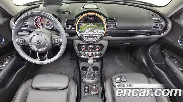 Mini Cooper Clubman 2019 — Photo 7/20
