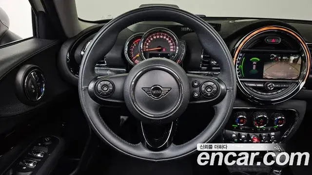 Mini Cooper Clubman 2019 — Photo 15/20