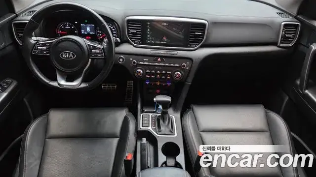 Kia Sportage The Bold 2020 — Фото 7/20