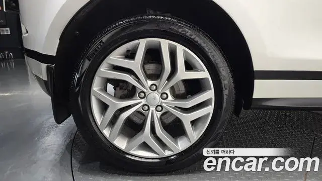 Land Rover Range Rover Evoque 2023 — Şəkil 10/20