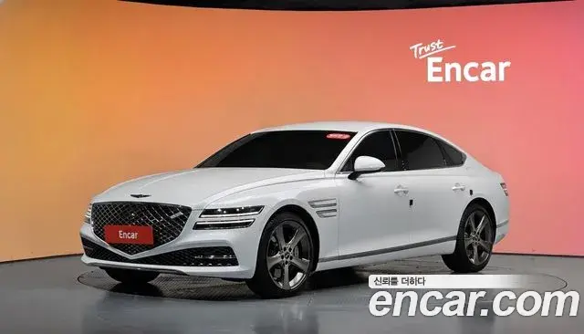 Genesis Electrified G80 2023 — Фото 1/20