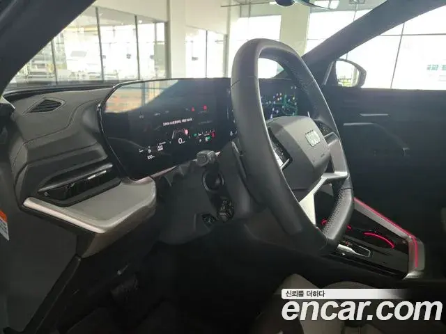 Audi Q5 2025 — Şəkil 10/16