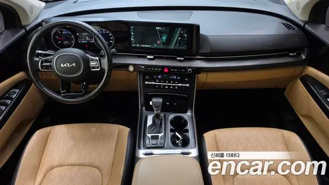 Kia Carnival 2021 — Photo 10/20