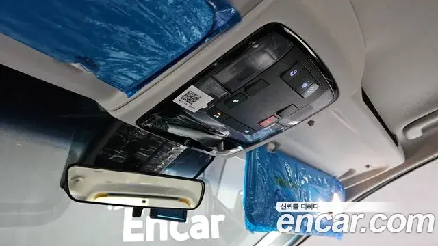 Hyundai Staria 2024 — Photo 19/20