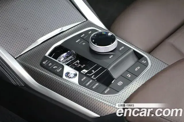 BMW 4 Series 2024 — Photo 9/20