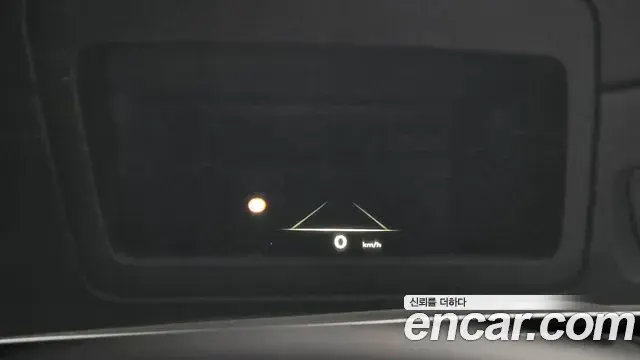 Genesis Electrified G80 2024 — Photo 19/20