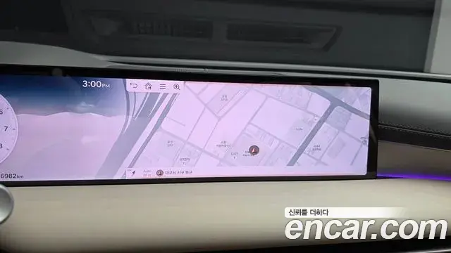 Genesis Electrified G80 2024 — Photo 14/20