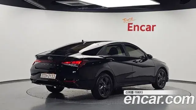 Hyundai Avante 2022 — Photo 2/20