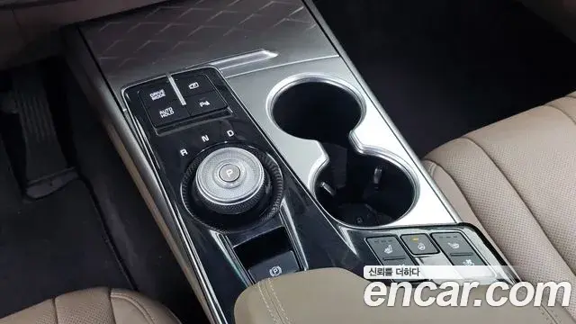 Kia K8 2021 — Photo 9/20