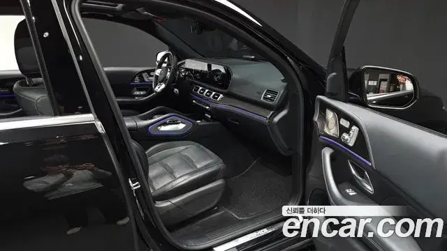 Mercedes-Benz GLE-Class 2022 — Photo 12/20