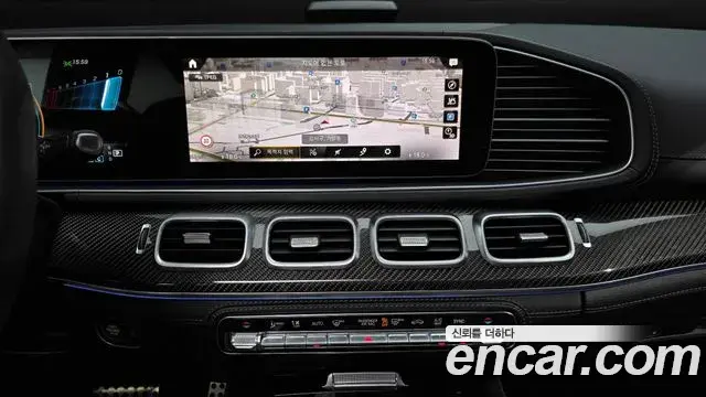 Mercedes-Benz GLE-Class 2022 — Photo 15/20