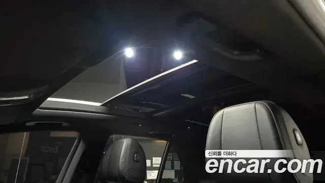 Mercedes-Benz GLE-Class 2022 — Photo 18/20