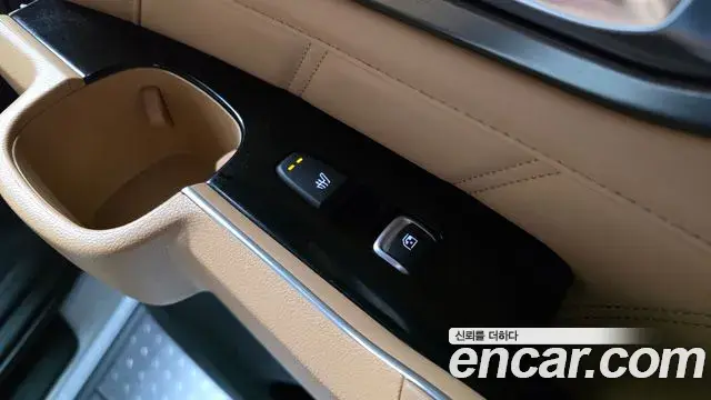 Kia Sorento 2022 — Photo 19/20