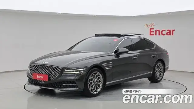 Genesis Electrified G80 2023 — Photo 1/20