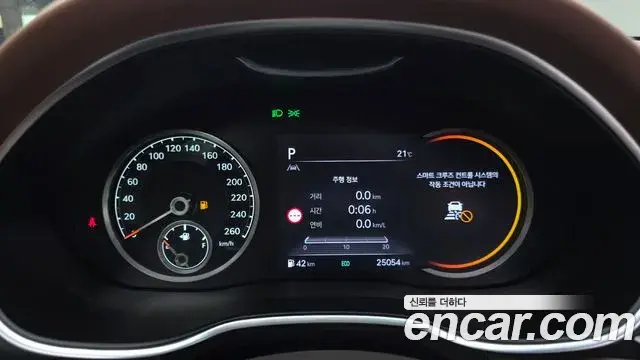 Genesis Electrified G80 2023 — Photo 8/20