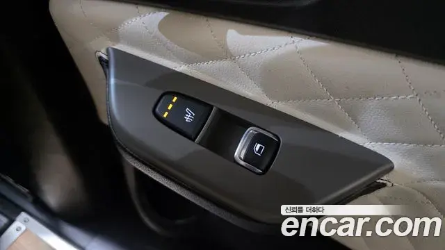 Kia Carnival 2024 — Photo 17/20