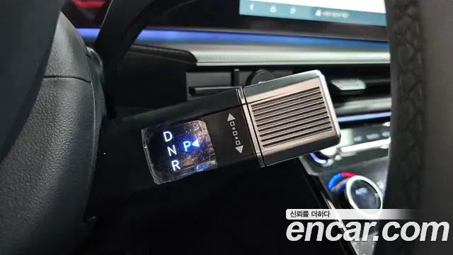 Hyundai Santa Fe 2024 — Photo 9/20