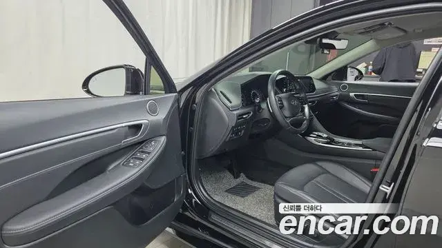 Hyundai Sonata 2023 — Şəkil 10/20