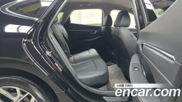 Hyundai Sonata 2023 — Şəkil 11/20
