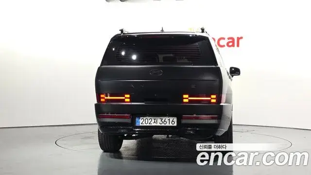 Hyundai Santa Fe 2025 — Photo 4/20