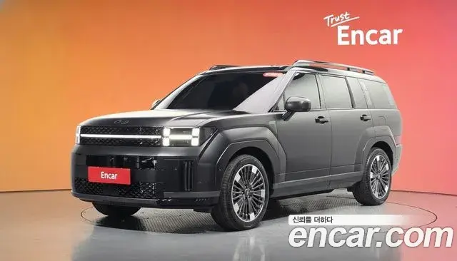 Hyundai Santa Fe 2025 — Photo 1/20