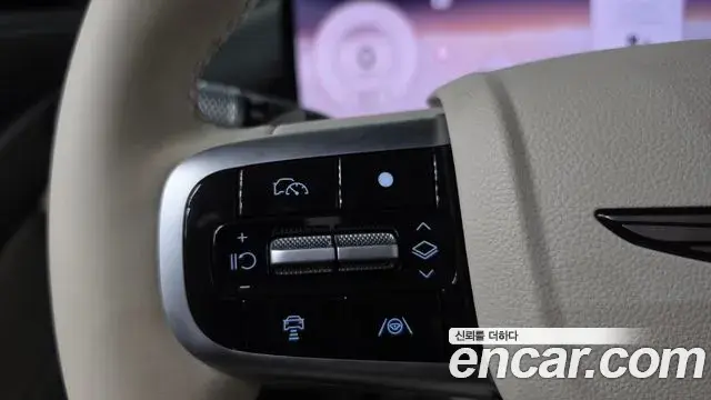Genesis Electrified G80 2024 — Photo 17/20
