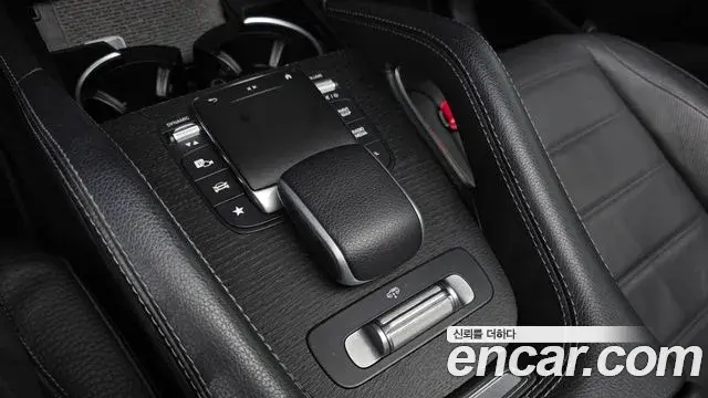 Mercedes-Benz GLE-Class 2023 — Фото 20/20