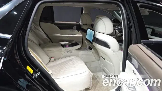 Genesis G90 2023 — ფოტო 12/20