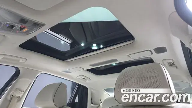 Genesis G90 2023 — ფოტო 19/20