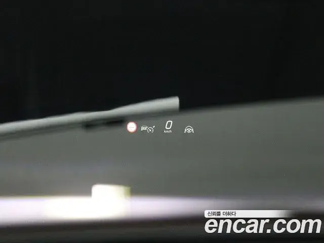 Mercedes-Benz GLC-Class 2023 — Photo 6/20
