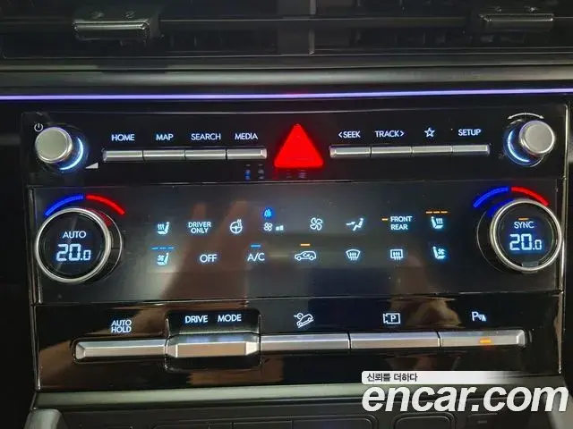 Hyundai Santa Fe 2026 — Photo 7/20