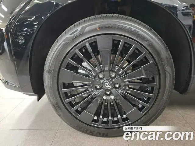 Hyundai Santa Fe 2026 — Photo 19/20