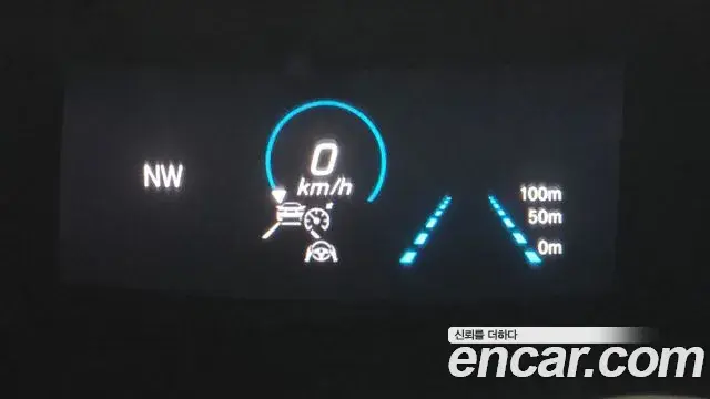 Mercedes-Benz E-Class 2022 — Photo 17/20