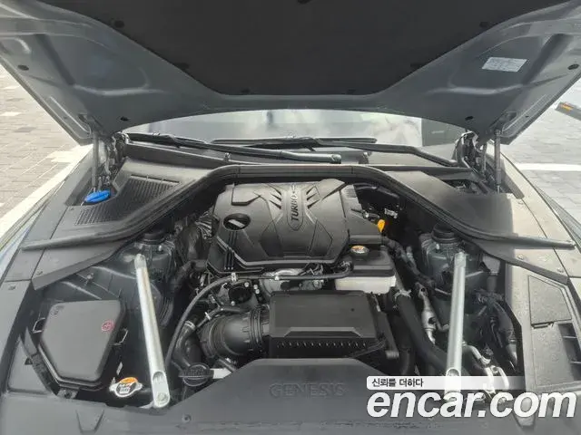 Genesis Electrified G80 2023 — Photo 4/20